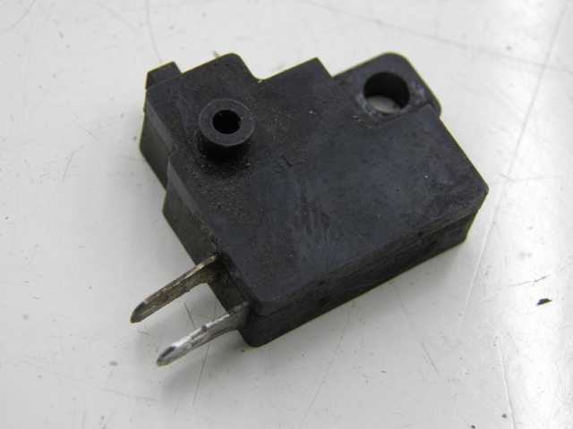 photo de RIGHT STOP LIGHT SWITCH HONDA SH 125 (2003 - 2004) - Component detail