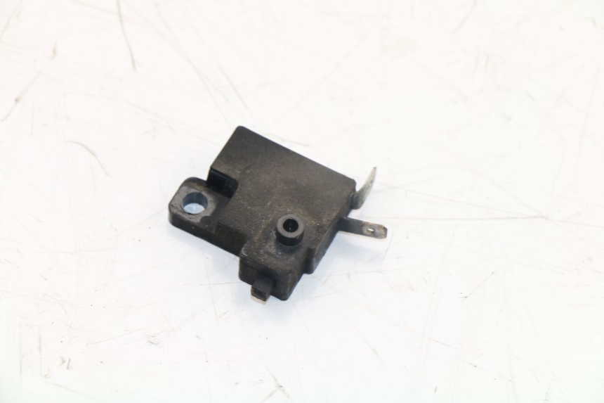 photo de RIGHT STOP LIGHT SWITCH HONDA XLV TRANSALP 600 (1987 - 1990) - Alternative perspective