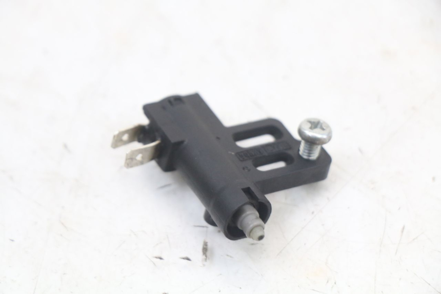 photo de RIGHT STOP LIGHT SWITCH HUSQVARNA SVARTPILEN 401 (2018 - 2023) - Component detail
