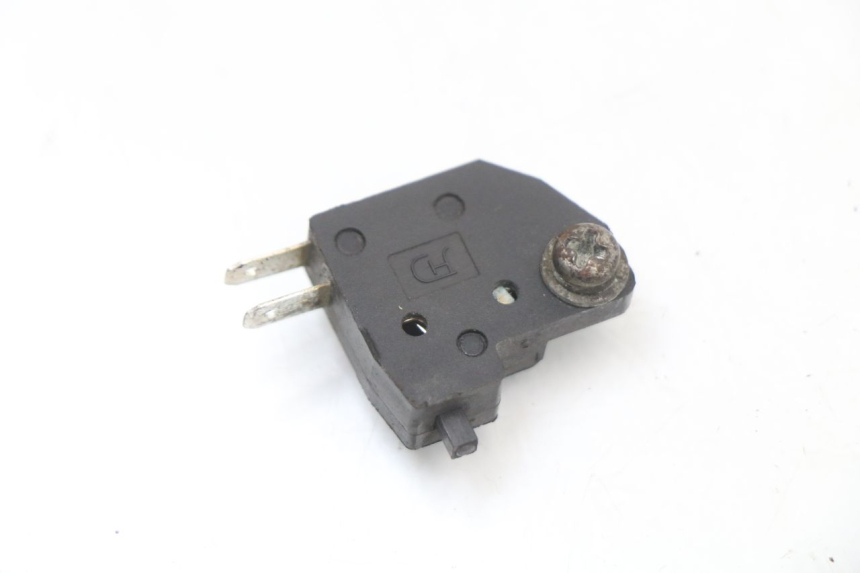 photo de RIGHT STOP LIGHT SWITCH PEUGEOT KISBEE 4T 50 (2018 - 2022) - Component detail