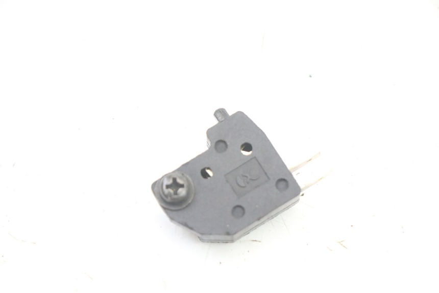 photo de RIGHT BRAKE LIGHT SWITCH KYMCO AGILITY 4T 50 (2005 - 2018) - Main view