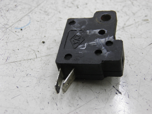 photo de RIGHT STOP LIGHT SWITCH KYMCO DINK 125 (2007 - 2011) - Component detail
