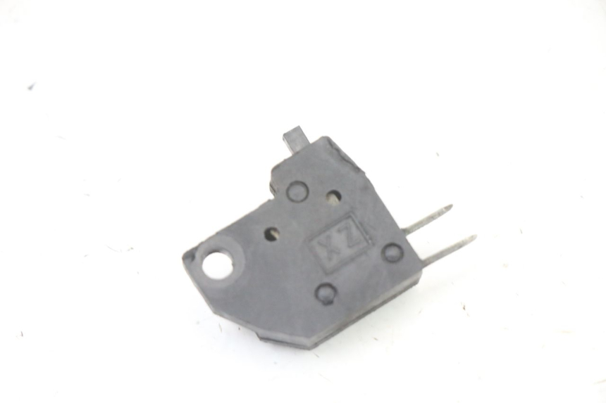 photo de RIGHT BRAKE LIGHT SWITCH KYMCO DINK STREET 125 (2009 - 2014) - Main view