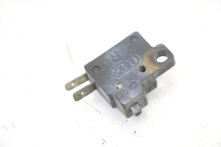 photo de RIGHT STOP LIGHT SWITCH KYMCO STRYKER OFF ROAD 125 (1999 - 2005) - Component detail