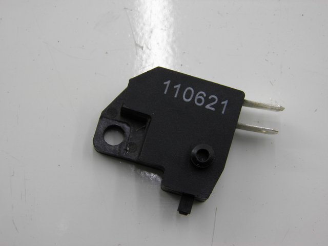 photo de RIGHT STOP LIGHT SWITCH KYMCO SUPER 8 2T 50 (2007 - 2013) - Main view