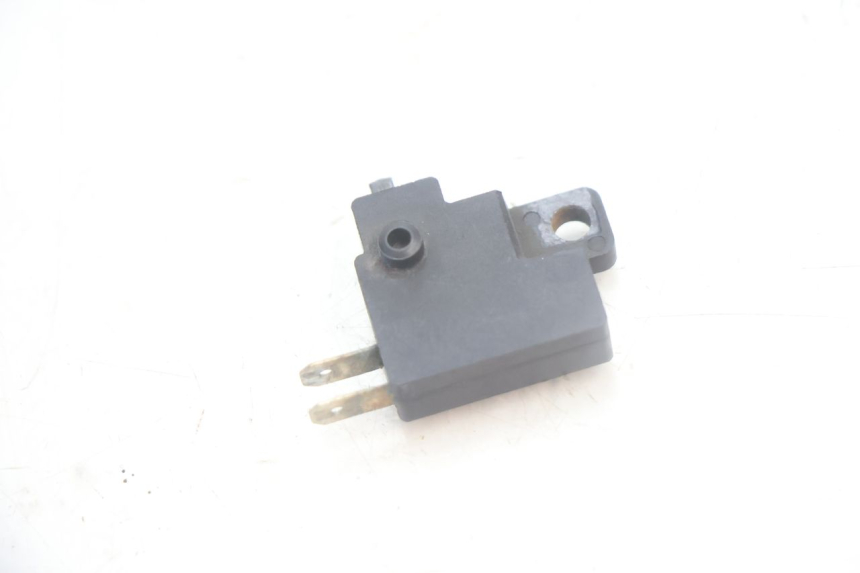 photo de RIGHT STOP LIGHT SWITCH KYMCO LIKE 125 (2009 - 2016) - Zoom on usage condition