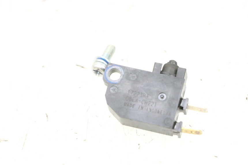 photo de RIGHT STOP LIGHT SWITCH YAMAHA NEO'S CORE 1 (2022 - 2026) - Component detail