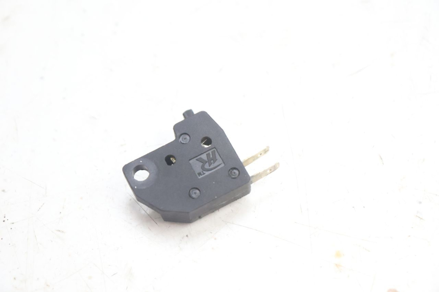 photo de RIGHT STOP LIGHT SWITCH KYMCO LIKE 4T 50 (2019 - 2025) - Alternative perspective