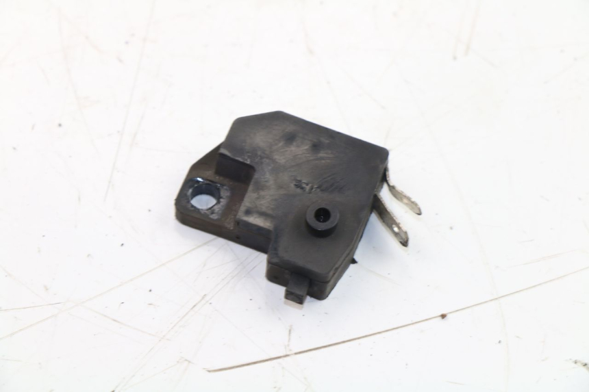 photo de RIGHT STOP LIGHT SWITCH KAWASAKI NINJA 300 (2012 - 2017) - Zoom on usage condition