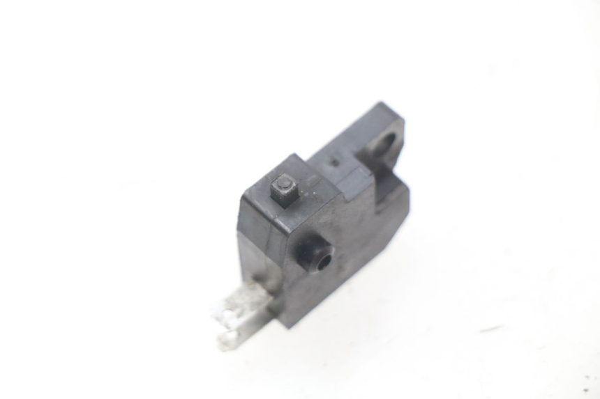 photo de RIGHT STOP LIGHT SWITCH SYM ORBIT 2 4T 50 (2018 - 2022) - Component detail