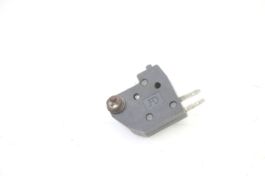 photo de RIGHT BRAKE LIGHT SWITCH SYM ORBIT 2 4T 50 (2008 - 2017) - Main view