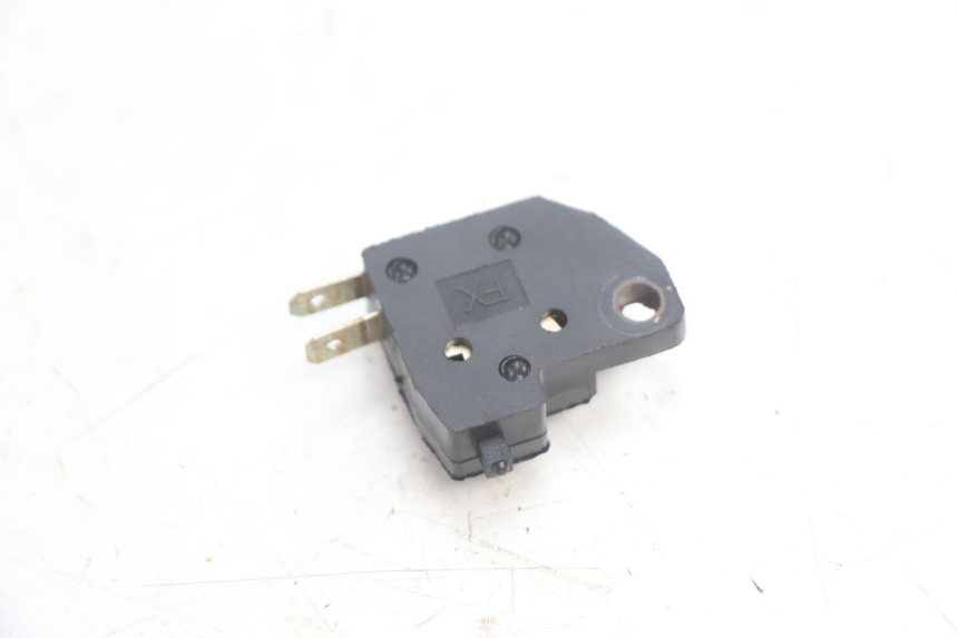 photo de RIGHT STOP LIGHT SWITCH TNT MOTOR ROMA 12' 2T 50 (2007 - 2018) - Component detail