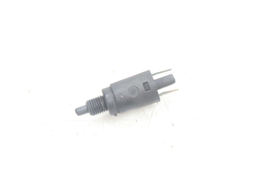 photo de RIGHT STOP LIGHT SWITCH GILERA RUNNER SP 50 (2002 - 2004) - Main view