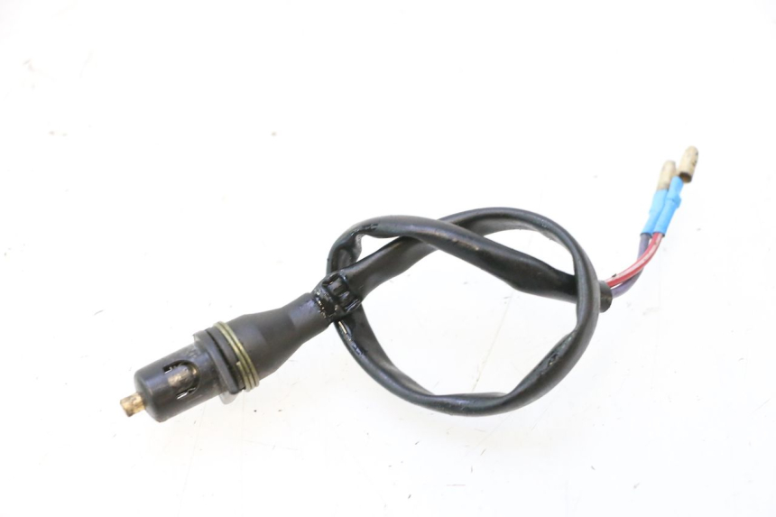 photo de RIGHT BRAKE LIGHT SWITCH KEEWAY RY6 2T 50 (2011 - 2019) - Component detail