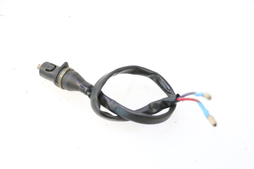 photo de RIGHT BRAKE LIGHT SWITCH KEEWAY RY6 2T 50 (2011 - 2019) - Zoom on usage condition
