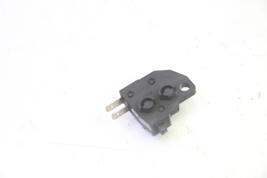 photo de RIGHT STOP LIGHT SWITCH PEUGEOT SATELIS 125 (2013 - 2018) - Component detail