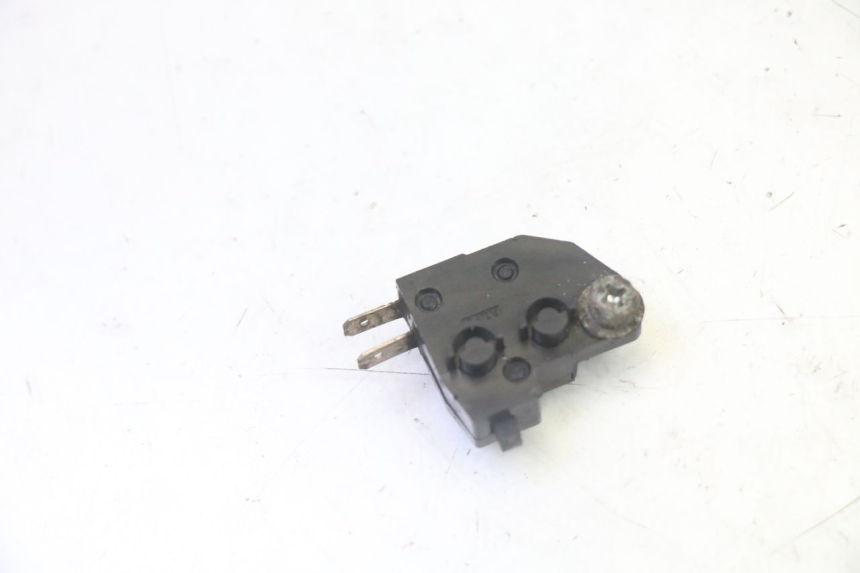 photo de RIGHT BRAKE LIGHT SWITCH PEUGEOT SATELIS 125 (2010 - 2012) - Component detail