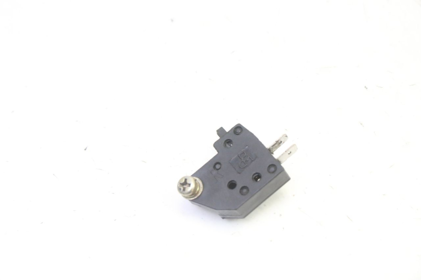 photo de RIGHT STOP LIGHT SWITCH DERBI SENDA SM DRD 50 (2008 - 2013) - Zoom on usage condition