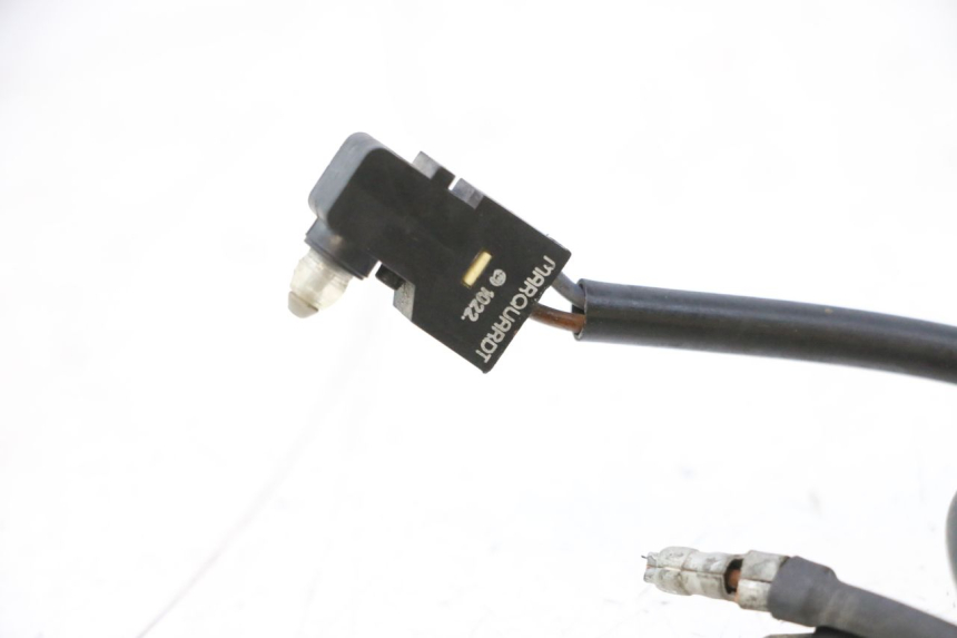 photo de RIGHT STOP LIGHT SWITCH DUCATI SS IE DS CARENEE 1000 (2002 - 2006) - Alternative perspective