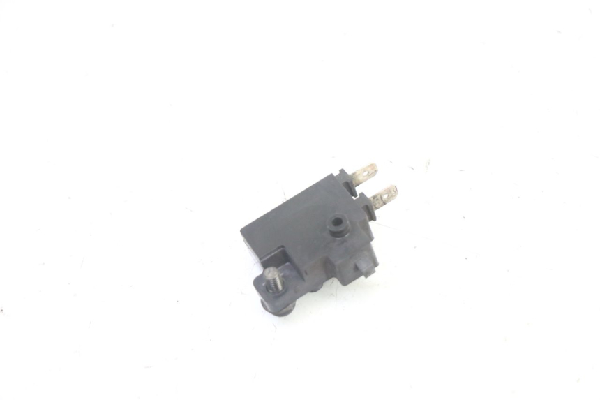 photo de RIGHT STOP LIGHT SWITCH HONDA ST PAN EUROPEAN 1300 (2002 - 2013) - Alternative perspective