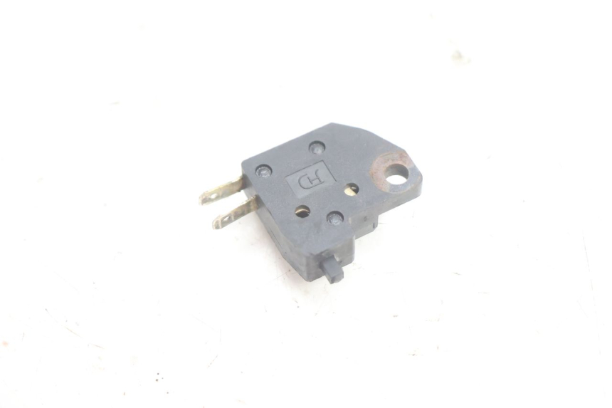 photo de RIGHT STOP LIGHT SWITCH PEUGEOT STREETZONE NAKED 2T 50 (2014 - 2018) - Component detail