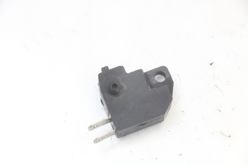 photo de RIGHT STOP LIGHT SWITCH SYM ORBIT 2 4T 50 (2018 - 2022) - Main view