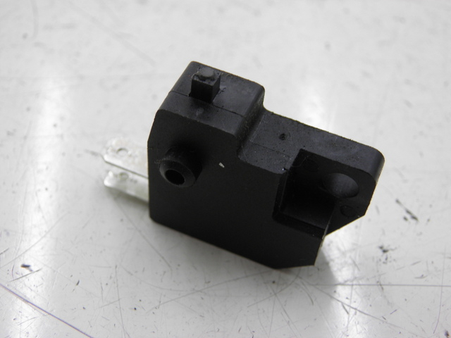photo de RIGHT STOP LIGHT SWITCH SYM ORBIT 2 50 (2010 - 2017) - Component detail