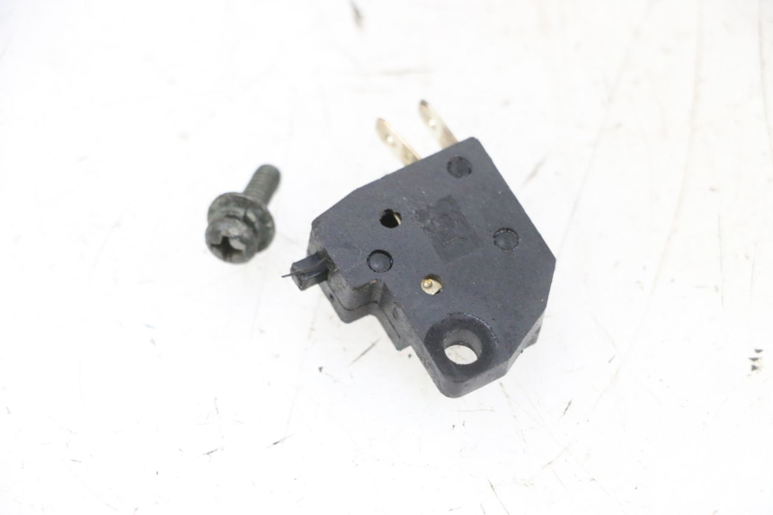 photo de RIGHT STOP LIGHT SWITCH PEUGEOT TWEET PRO EFI 4T 50 (2021 - 2022) - Main view