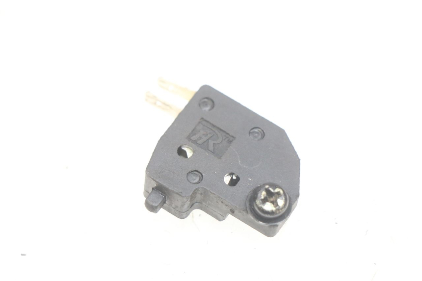 photo de RIGHT STOP LIGHT SWITCH PEUGEOT TWEET 125 (2018 - 2021) - Main view