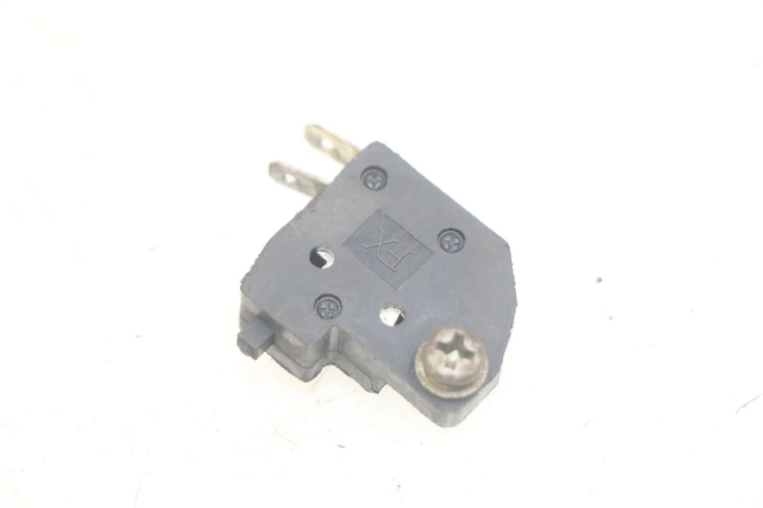 photo de RIGHT BRAKE LIGHT SWITCH MOTRAC URBAN 4T 50 (2016 - 2024) - Main view