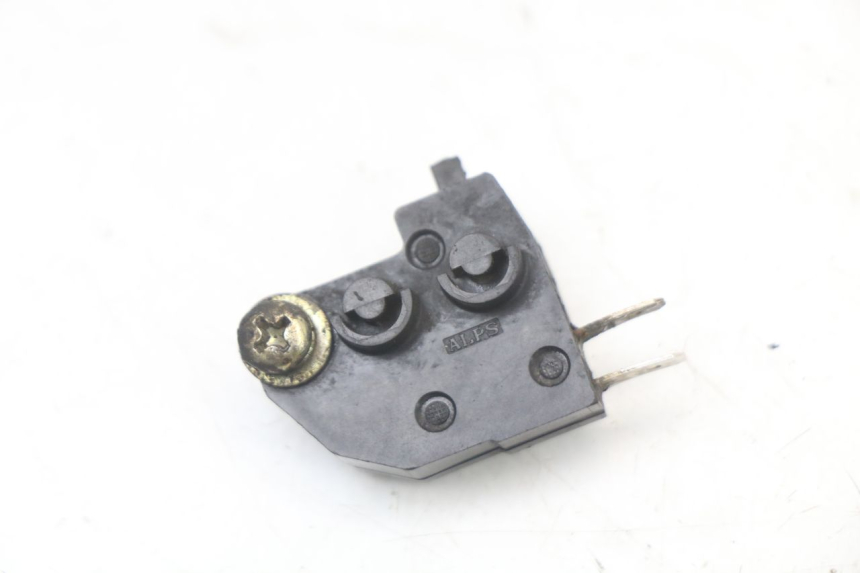 photo de RIGHT STOP LIGHT SWITCH SUZUKI VL INTRUDER 125 (2004 - 2007) - Main view