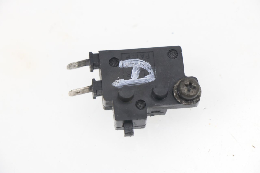 photo de RIGHT STOP LIGHT SWITCH HONDA VTR F FIRESTORM 1000 (1997 - 2001) - Main view