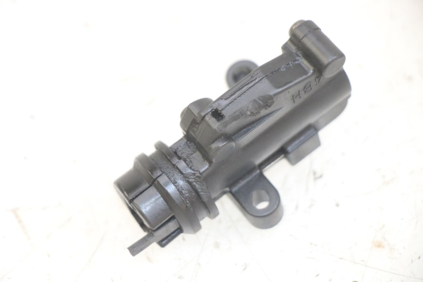 photo de RIGHT STOP LIGHT SWITCH YAMAHA XJN DIVERSION 600 (2000 - 2003) - Main view