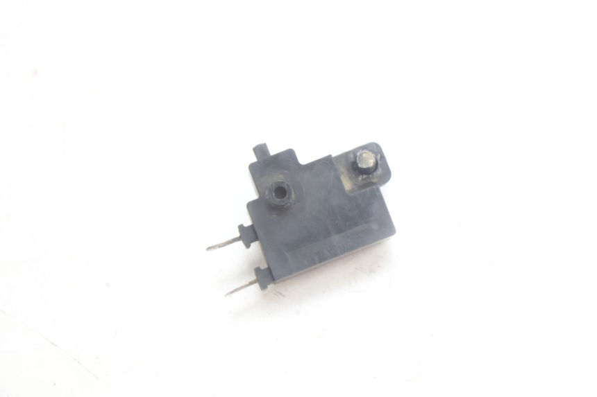 photo de RIGHT STOP LIGHT SWITCH HONDA XLV VARADERO 125 (2007 - 2012) - Zoom on usage condition