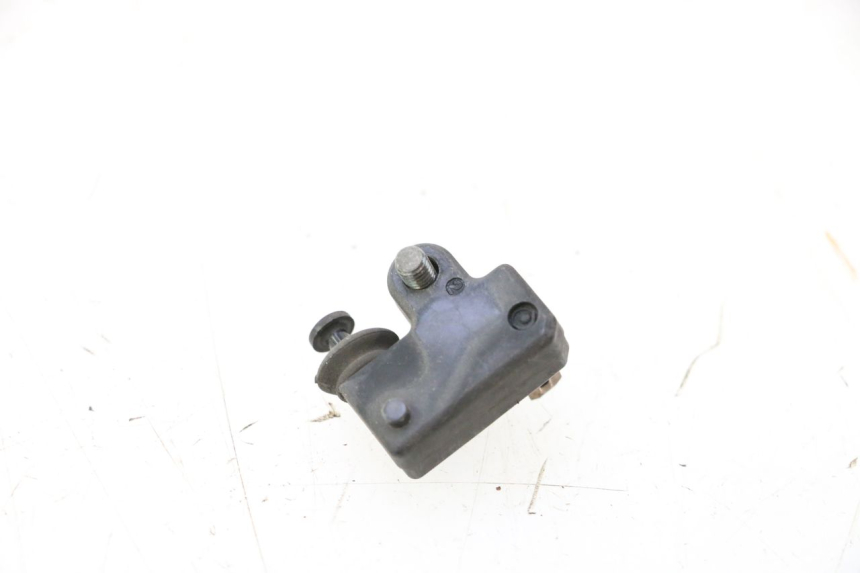 photo de RIGHT STOP LIGHT SWITCH YAMAHA XP T-MAX ABS 500 (2005 - 2005) - Zoom on usage condition