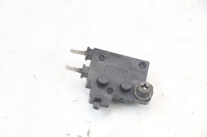 photo de RIGHT STOP LIGHT SWITCH YAMAHA FZ1 FAZER 1000 (2007 - 2009) - Component detail