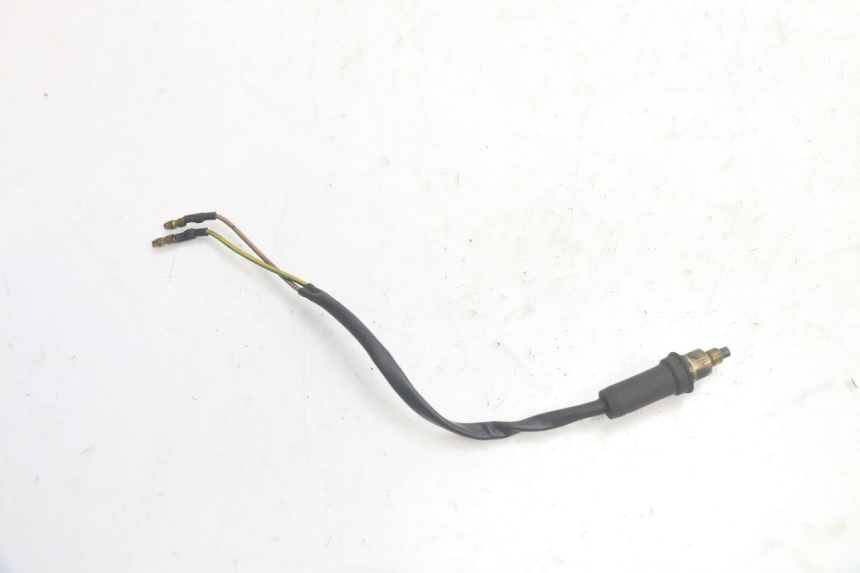 photo de RIGHT STOP LIGHT SWITCH YAMAHA YP MAJESTY 125 (1998 - 2001) - Main view