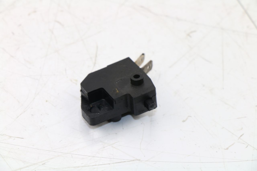 photo de RIGHT STOP LIGHT SWITCH KAWASAKI Z 750 (2003 - 2006) - Component detail