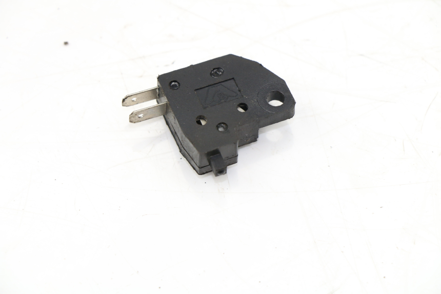 photo de RIGHT STOP LIGHT SWITCH ZHONGNENG ZN50QT 50 (2005 - 2010) - Zoom on usage condition