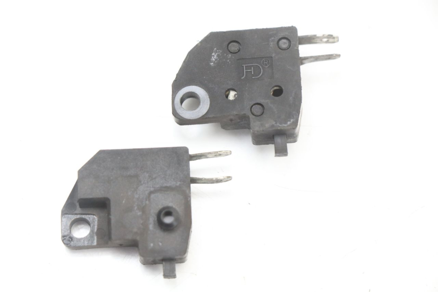 photo de STOP LIGHT SWITCH LONGJIA EASY MAX 125 (2020 - 2024) - Component detail