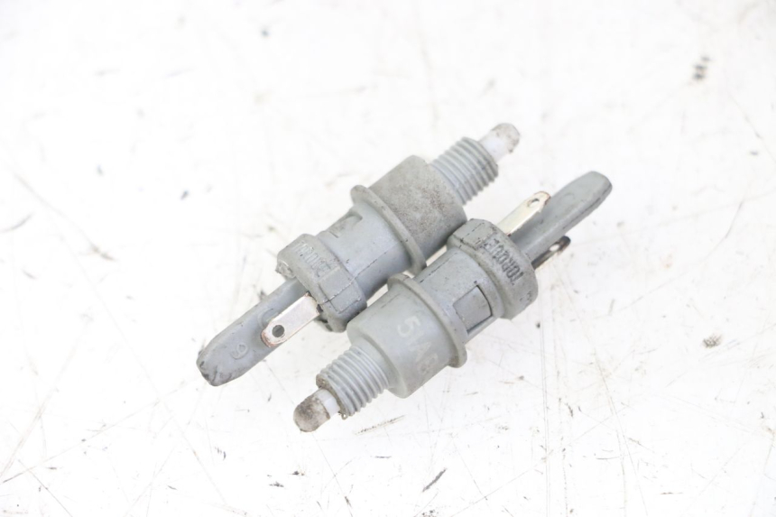 photo de STOP LIGHT SWITCH PEUGEOT ELYSTAR 125 (2002 - 2007) - Main view