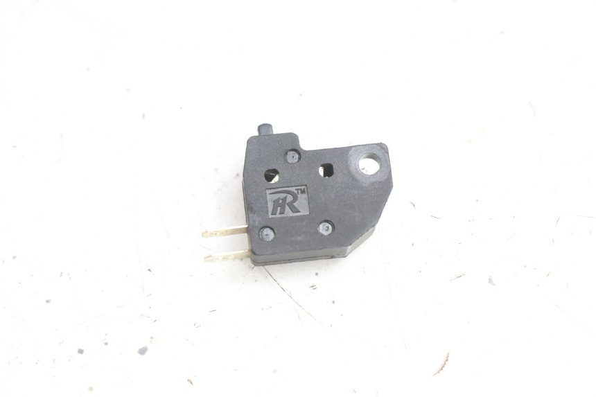 photo de LEFT STOP LIGHT SWITCH KYMCO AGILITY CITY 16P 125 (2015 - 2024) - Alternative perspective