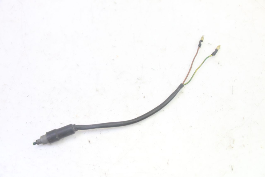 photo de LEFT BRAKE LIGHT SWITCH MBK BOOSTER SPIRIT 50 (2004 - 2017) - Zoom on usage condition