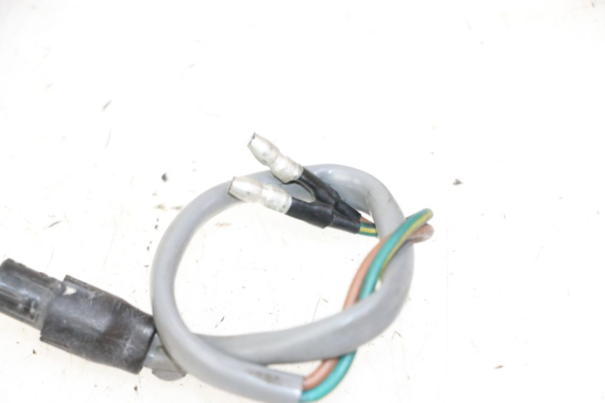 photo de LEFT STOP LIGHT SWITCH YAMAHA BW'S 100 (1999 - 2002) - Component detail