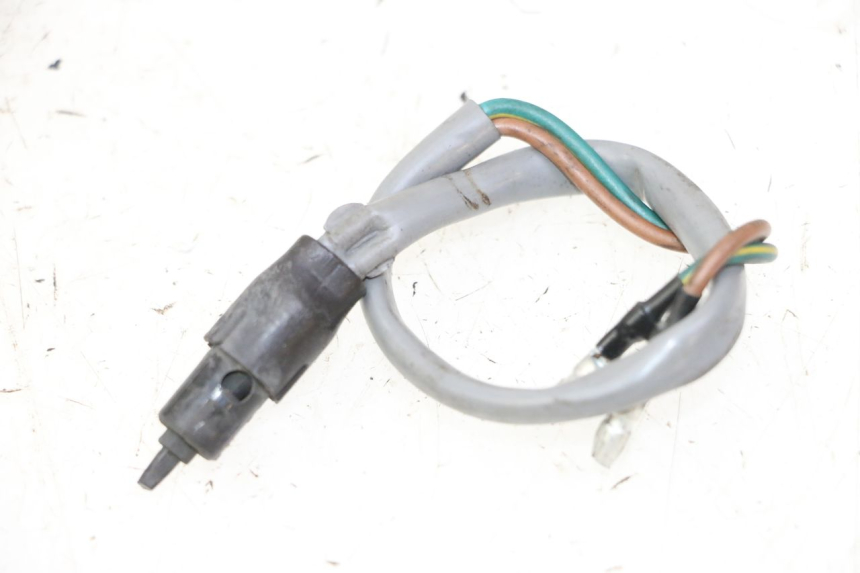 photo de LEFT STOP LIGHT SWITCH YAMAHA BW'S 100 (1999 - 2002) - Zoom on usage condition