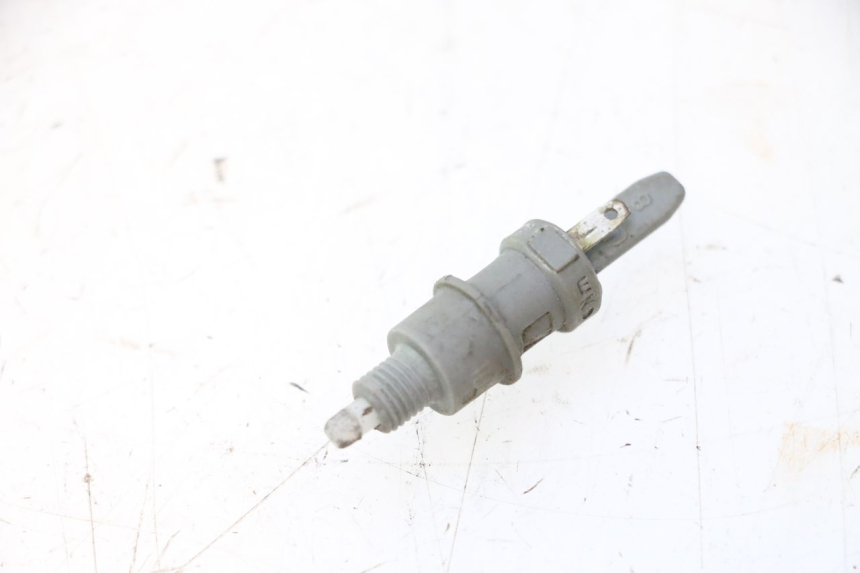 photo de LEFT STOP LIGHT SWITCH PEUGEOT ELYSTAR 50 (2002 - 2014) - Component detail