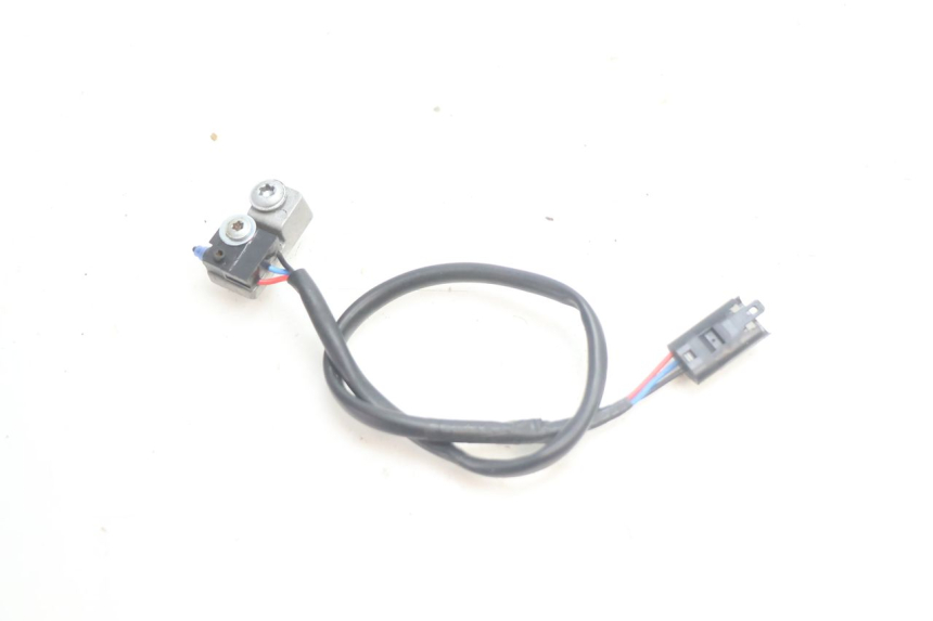 photo de LEFT STOP LIGHT SWITCH PIAGGIO MP3 HPE 530 (2022 - 2026) - Zoom on usage condition