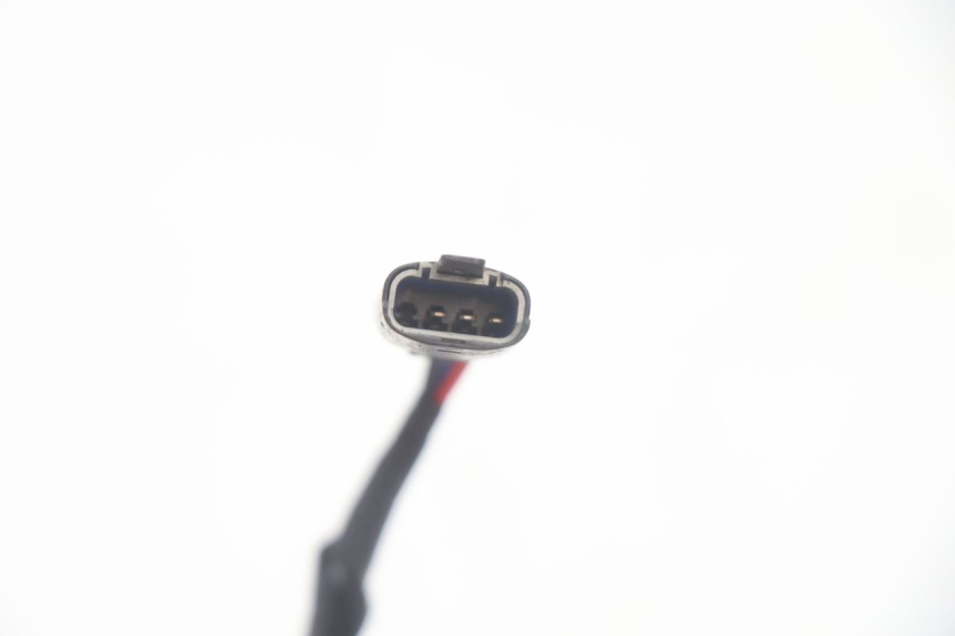 photo de LEFT STOP LIGHT SWITCH PIAGGIO MP3 HPE 530 (2022 - 2026) - Fixing points details