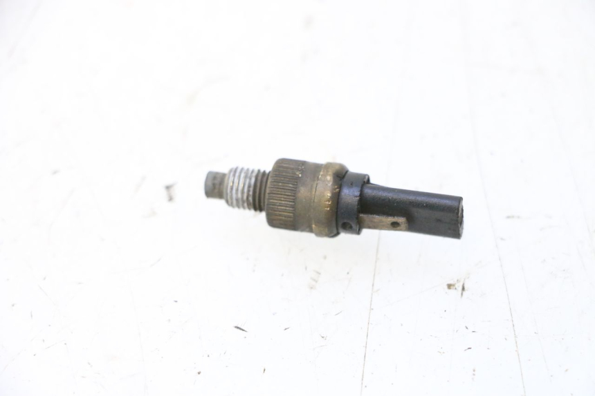 photo de LEFT STOP LIGHT SWITCH MBK NITRO 50 (2004 - 2008) - Component detail