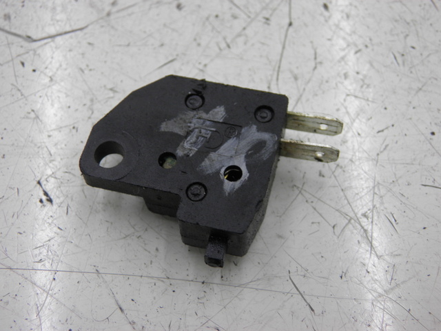 photo de LEFT STOP LIGHT SWITCH PEUGEOT TWEET 4T 50 (2010 - 2014) - Main view